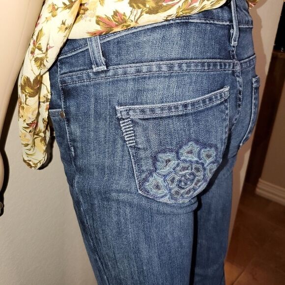 PAIGE Mid Rise Relaxed Wide Leg jeans - Picture 7 of 12